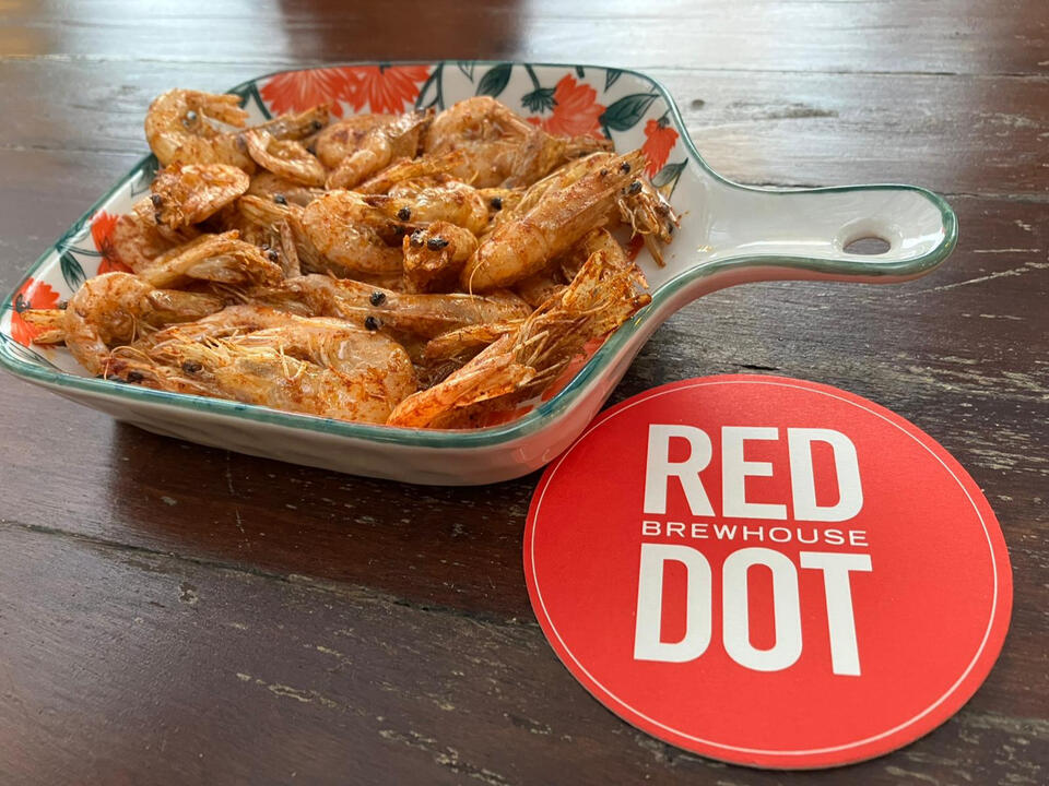 Spiced prawn poppers