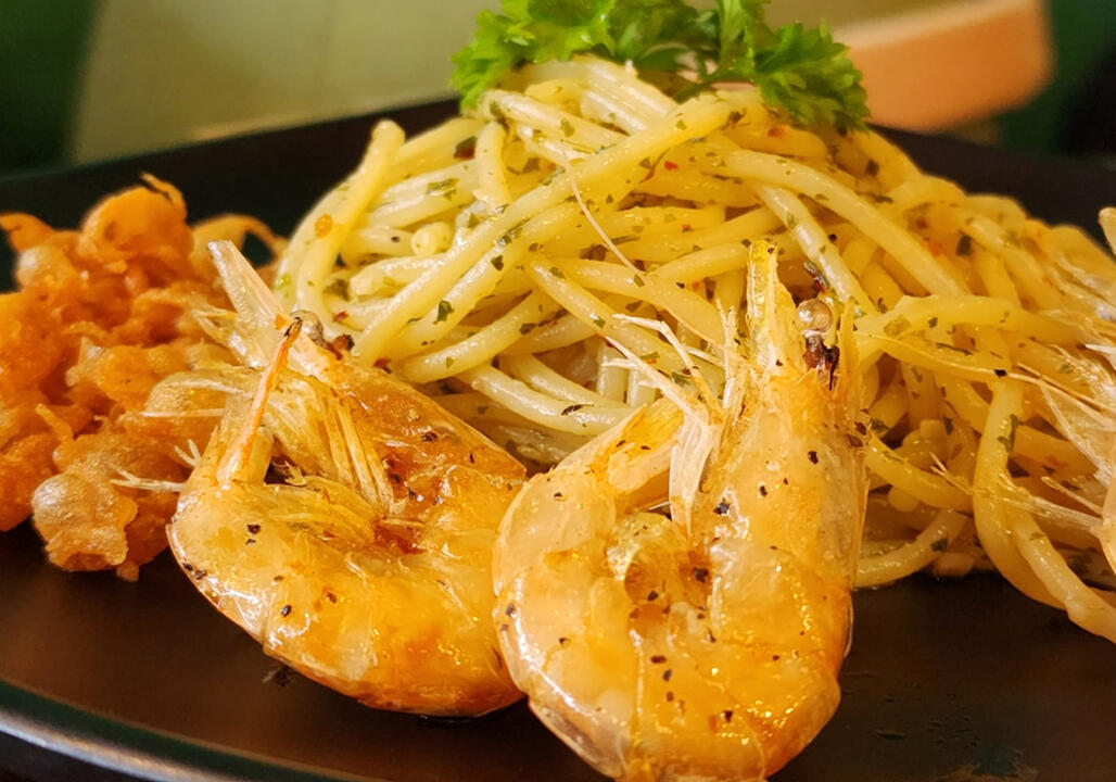 Protein with pastas (consumed whole)